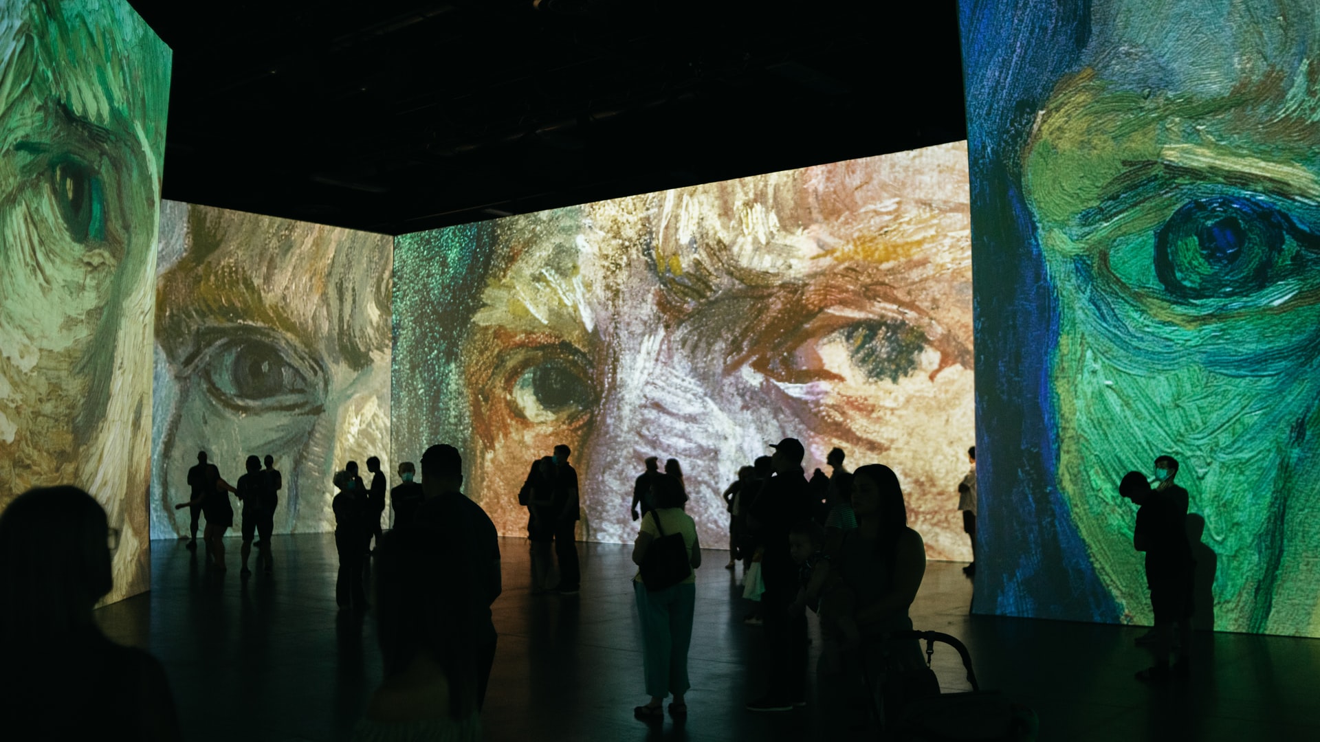 Happening Now in DC: Van Gogh, The Immersive Experience